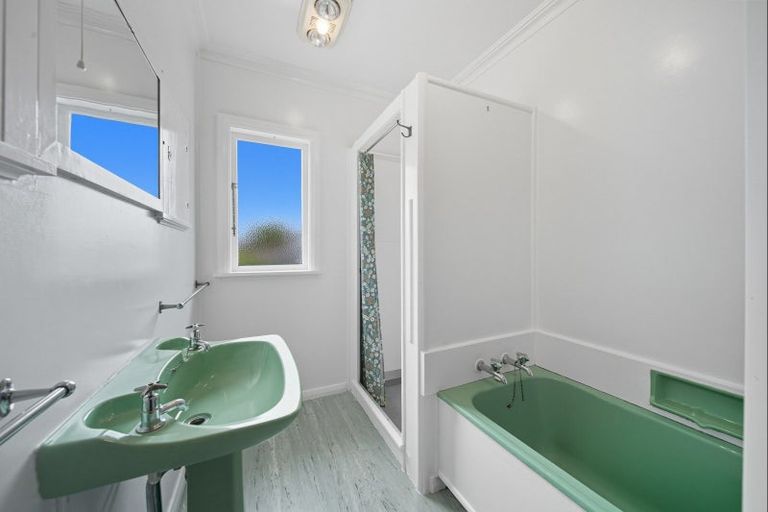 Photo of property in 91 South Belt, Solway, Masterton, 5810