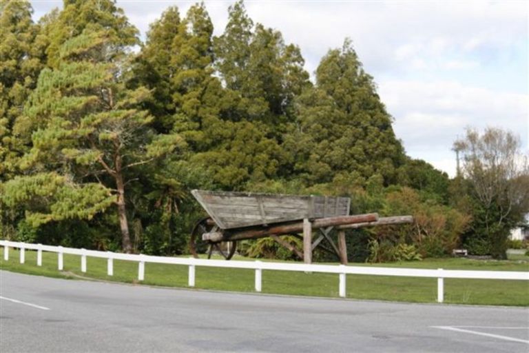 Photo of property in 294 Hampden Street, Hokitika, 7810