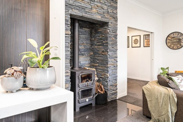 Photo of property in 111a Carlyle Street, Leamington, Cambridge, 3432