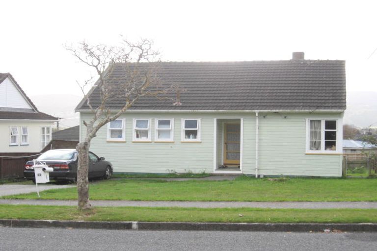 Photo of property in 32 Cleland Crescent, Naenae, Lower Hutt, 5011