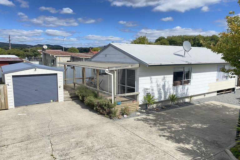Photo of property in 24a Charles Road, Hannahs Bay, Rotorua, 3010
