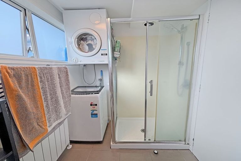 Photo of property in 2/106 Barrington Street, Somerfield, Christchurch, 8024