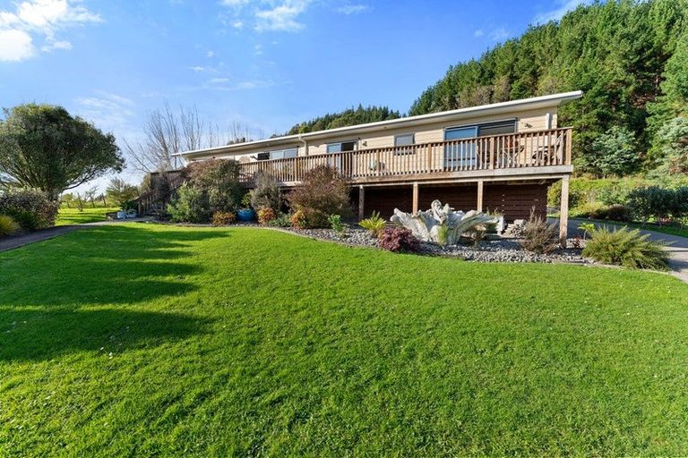 Photo of property in 29a Eastern Rise, Manakau, Levin, 5573