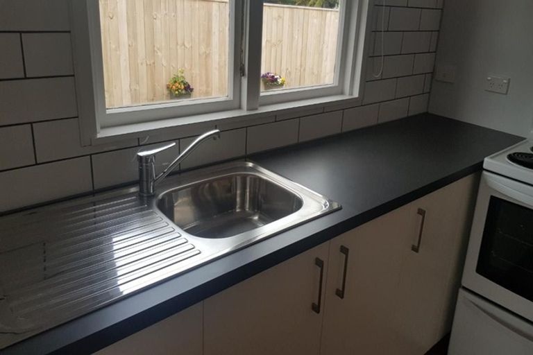 Photo of property in 43 Martin Road, Paraparaumu Beach, Paraparaumu, 5032