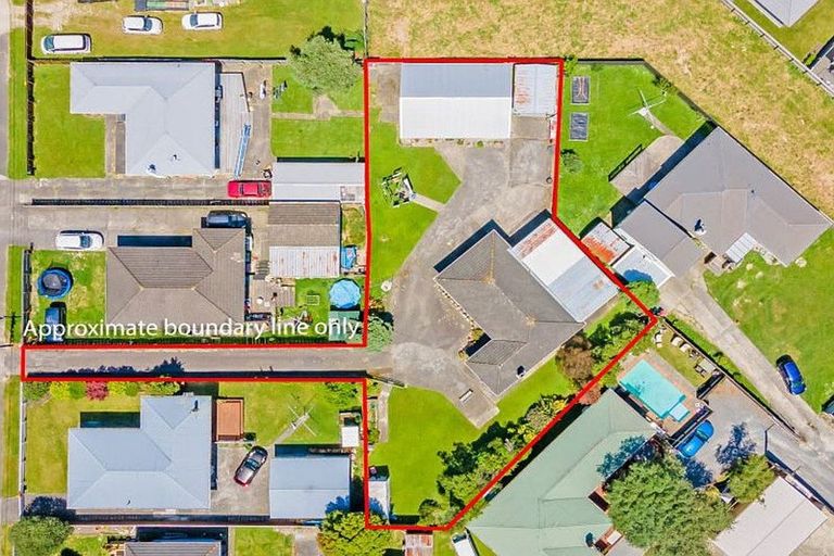Photo of property in 29 Ruthven Road, Wainuiomata, Lower Hutt, 5014