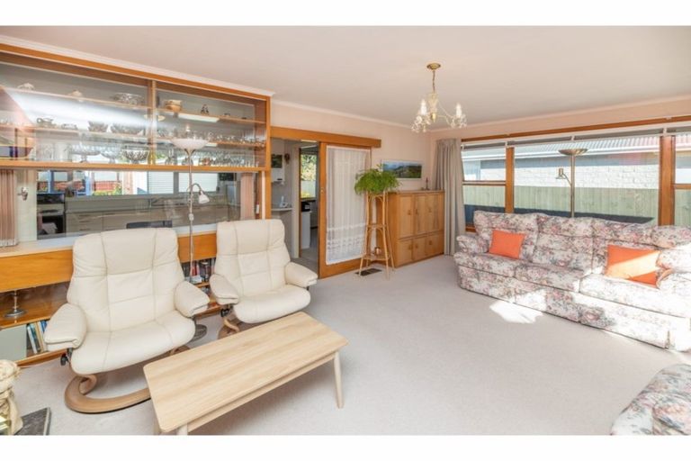 Photo of property in 11 Kingrove Street, Bishopdale, Christchurch, 8053