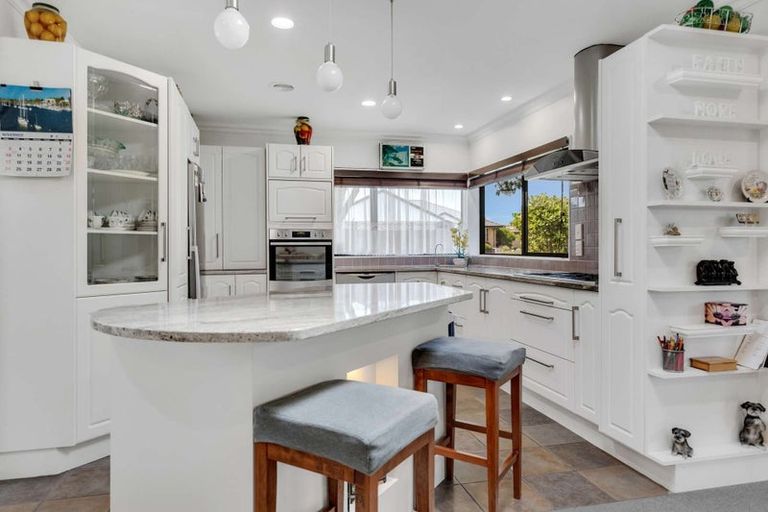 Photo of property in 1 Merlin Close, Huntington, Hamilton, 3210