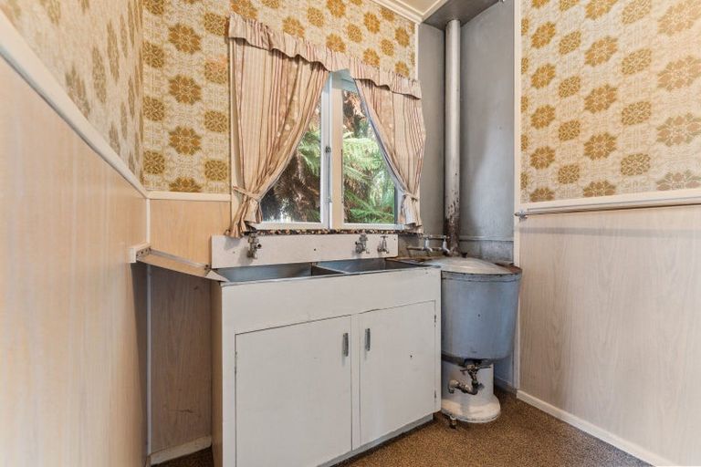 Photo of property in 26 George Street, Levin, 5510