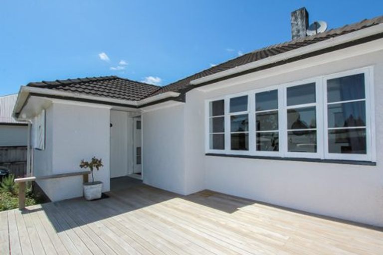 Photo of property in 2 Bains Avenue, Hamilton East, Hamilton, 3216