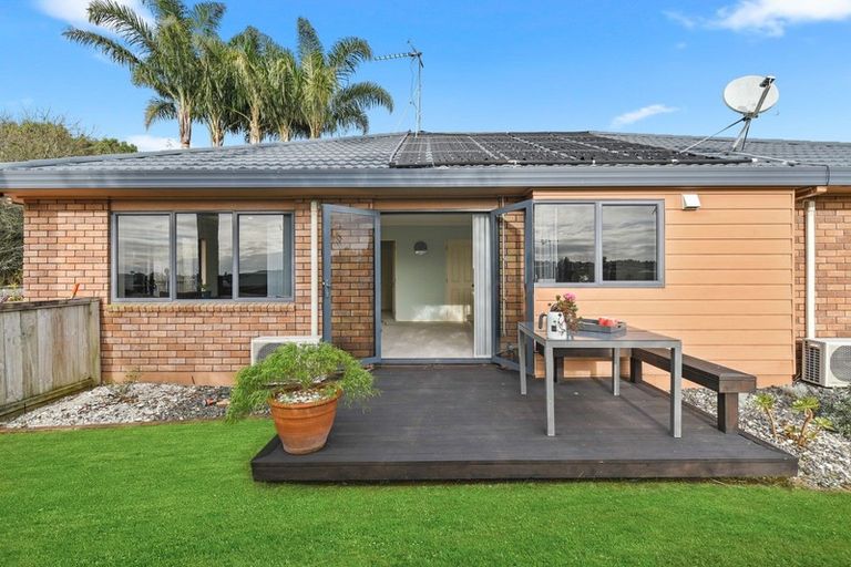 Photo of property in 6 Melfort Place, Nawton, Hamilton, 3200