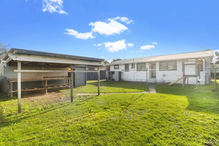 Photo of property in 5 Ainsdale Place, Manurewa, Auckland, 2102