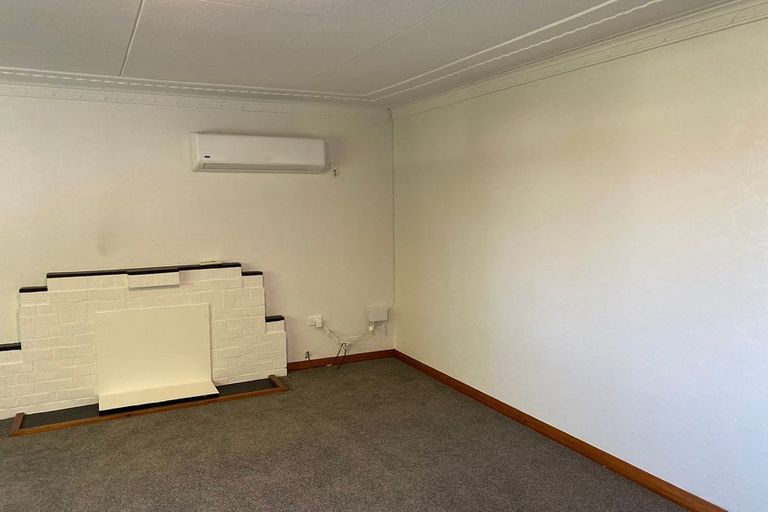 Photo of property in 121 Bay View Road, South Dunedin, Dunedin, 9012