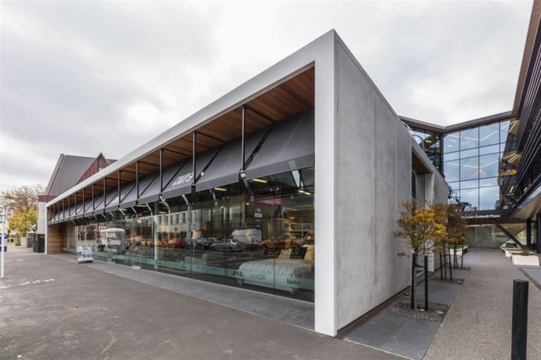 Photo of property in 148 Victoria Street, Cambridge, 3434