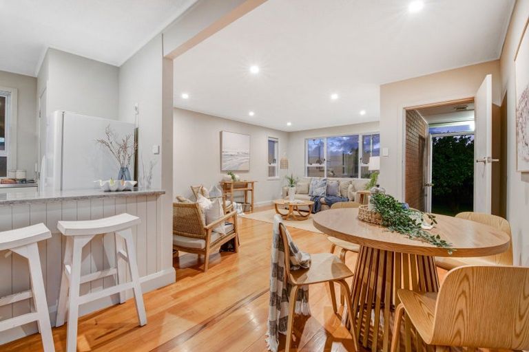 Photo of property in 1/179 Centreway Road, Orewa, 0931