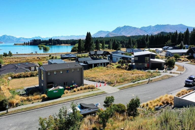 Photo of property in 13 Pollock Place, Lake Tekapo, 7999