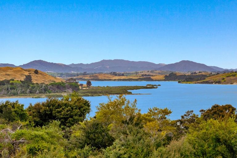 Photo of property in 5 Te Ngahere Lane, Kaiwaka, 0573