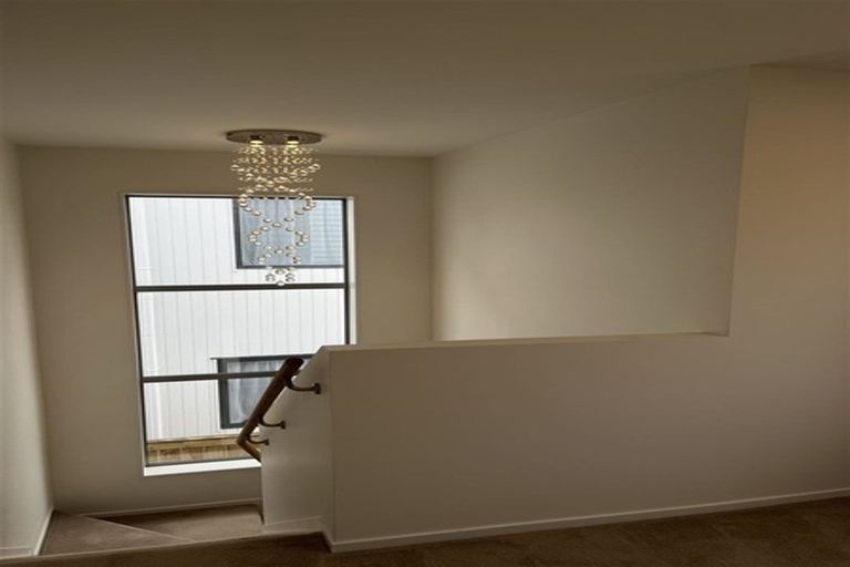 Photo of property in 81 Bellbird Street, Papakura, 2110