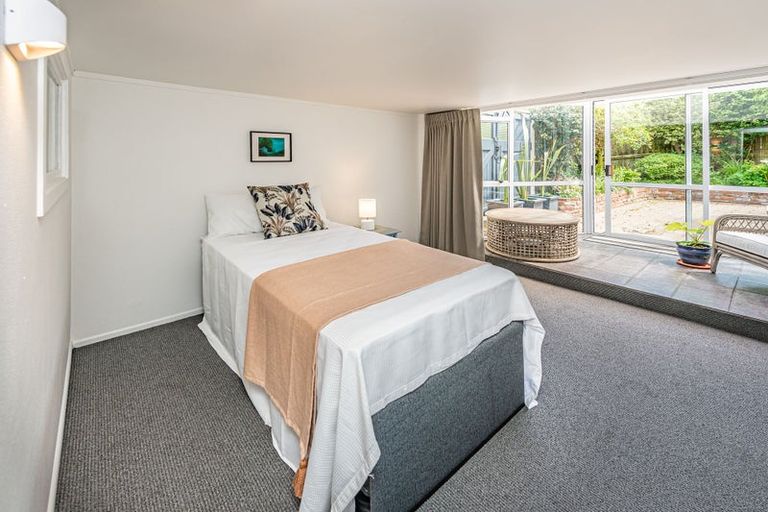 Photo of property in 1 Brassey Road, Saint Johns Hill, Whanganui, 4500