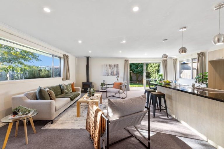 Photo of property in 17b Holdaway Street, Riversdale, Blenheim, 7201