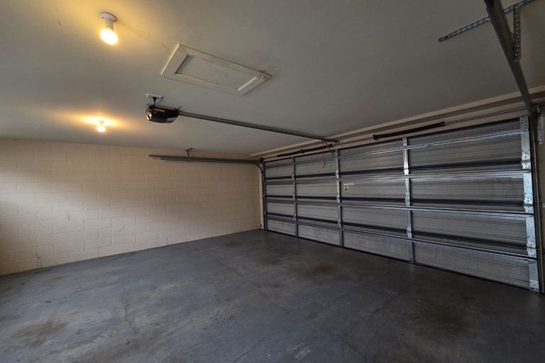 Photo of property in 972b Colombo Street, St Albans, Christchurch, 8014