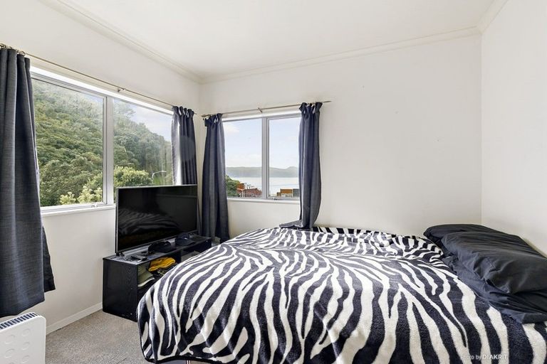 Photo of property in 15 Onslow Road, Khandallah, Wellington, 6035