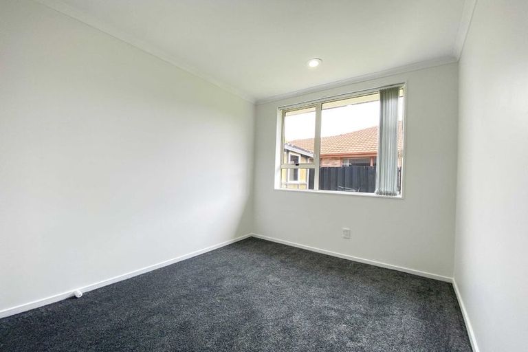 Photo of property in 25 Duckworth Road, Papakura, 2110