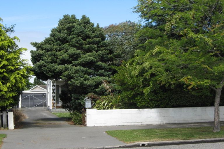 Photo of property in 30 Smith Street, Woolston, Christchurch, 8062