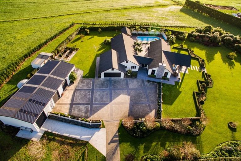 Photo of property in 282 Turangi Road, Tikorangi, Waitara, 4383