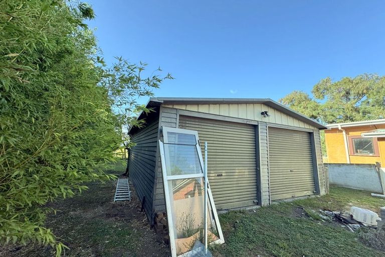 Photo of property in 25 Mccallum Street, Dannevirke, 4930