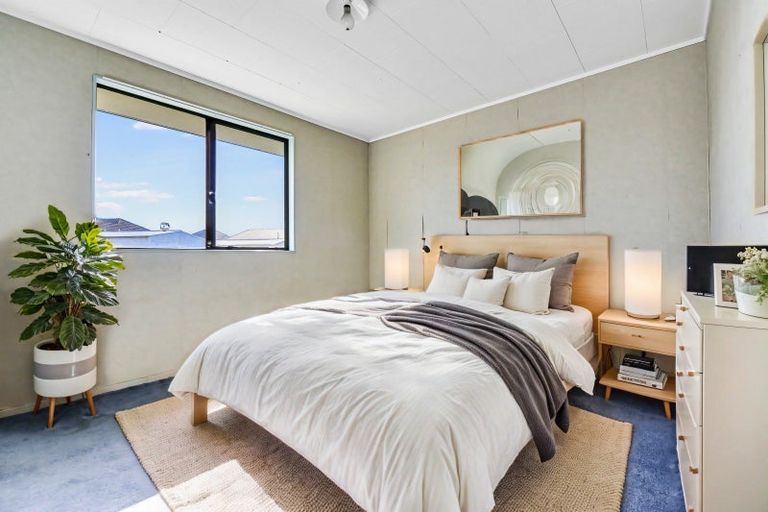 Photo of property in 8a Willis Street, Bader, Hamilton, 3206