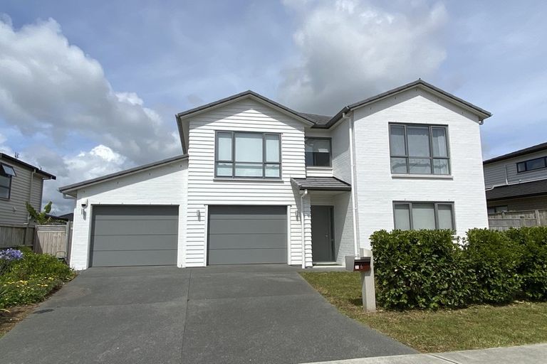 Photo of property in 6 Appaloosa Street, Karaka, Papakura, 2113