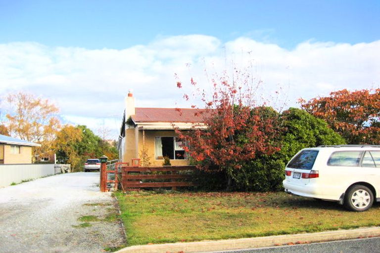 Photo of property in 22 Burraness Street, Palmerston, 9430