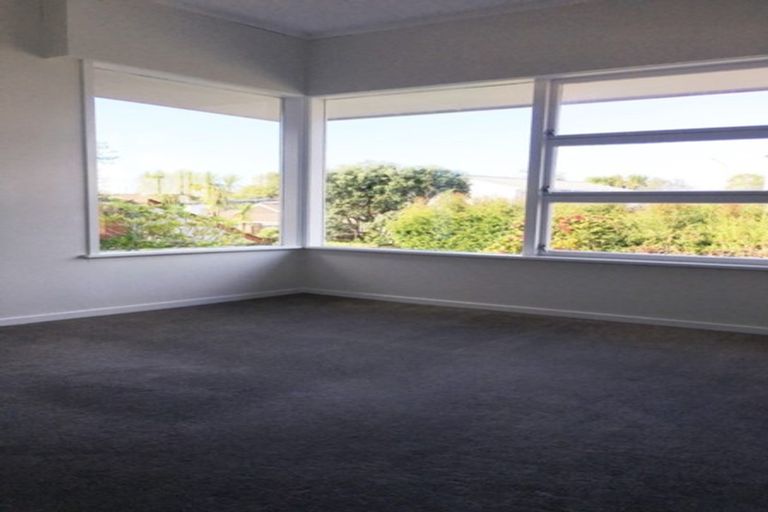 Photo of property in 185 Onewa Road, Birkenhead, Auckland, 0626