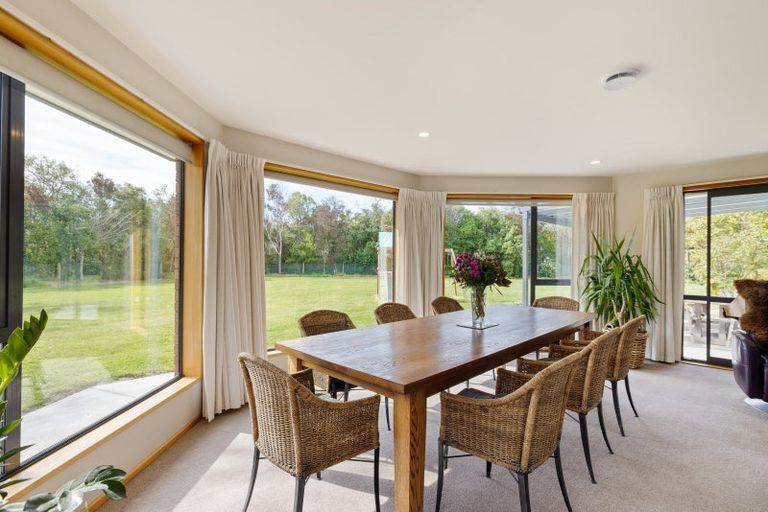 Photo of property in 4 Cedar Place, Amberley, 7410