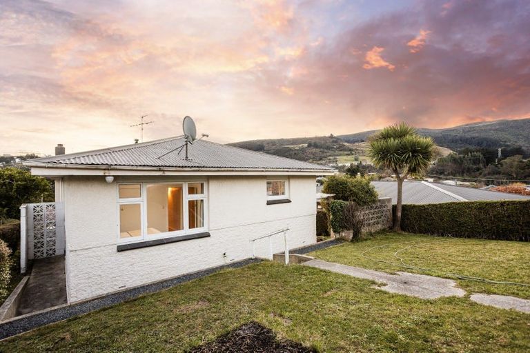 Photo of property in 4 Jason Street, Helensburgh, Dunedin, 9010