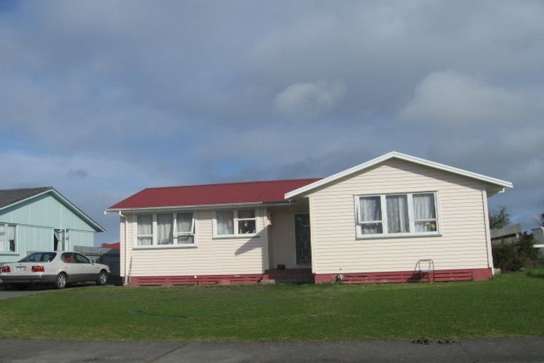 Photo of property in 11 Arbroath Avenue, Flaxmere, Hastings, 4120