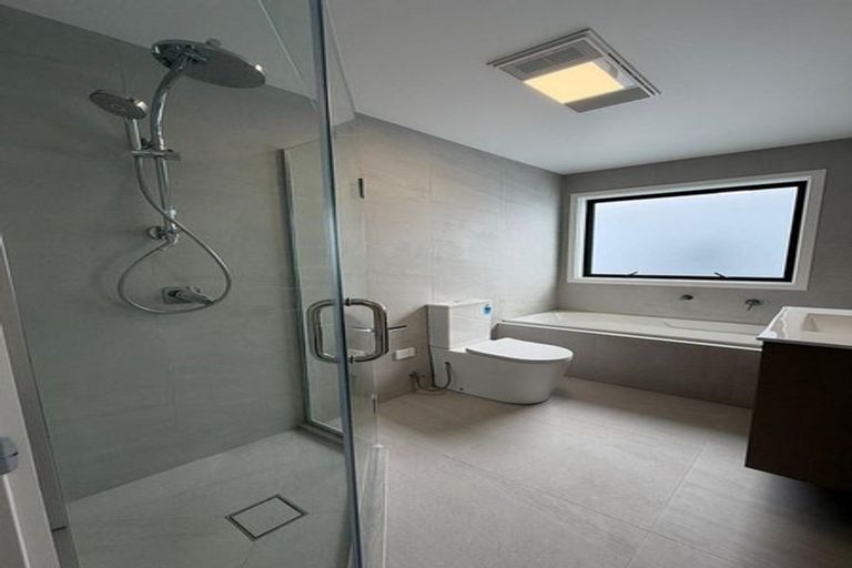 Photo of property in 105 Waekahu Road, Westgate, Auckland, 0814