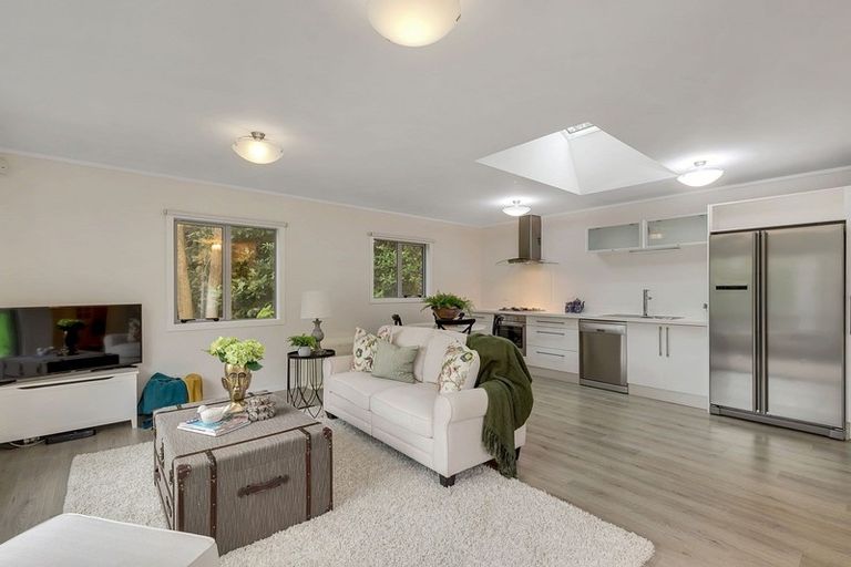 Photo of property in 97g Muri Road, Pukerua Bay, 5026