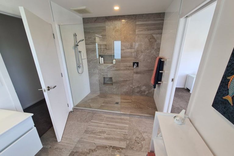 Photo of property in 104 Tukere Drive, Whangamata, 3620