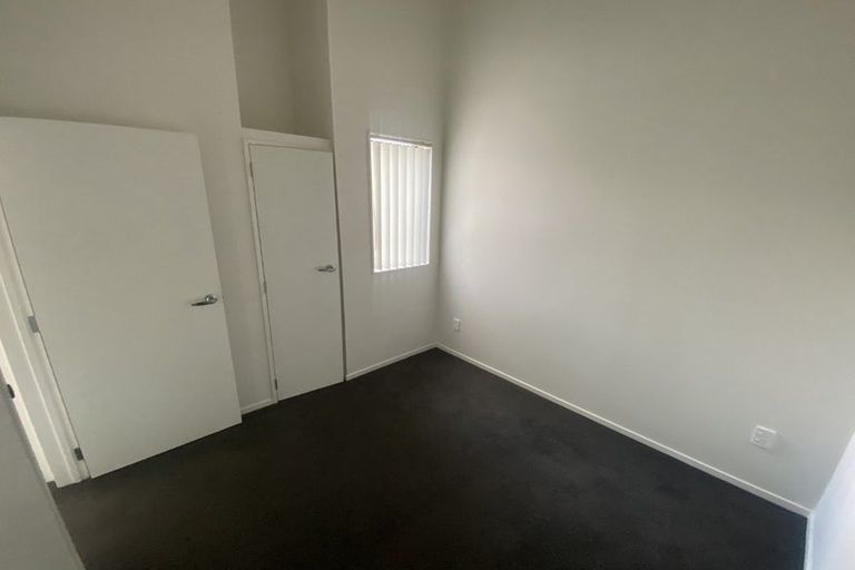 Photo of property in 8 Pasla Close, Papakura, 2110