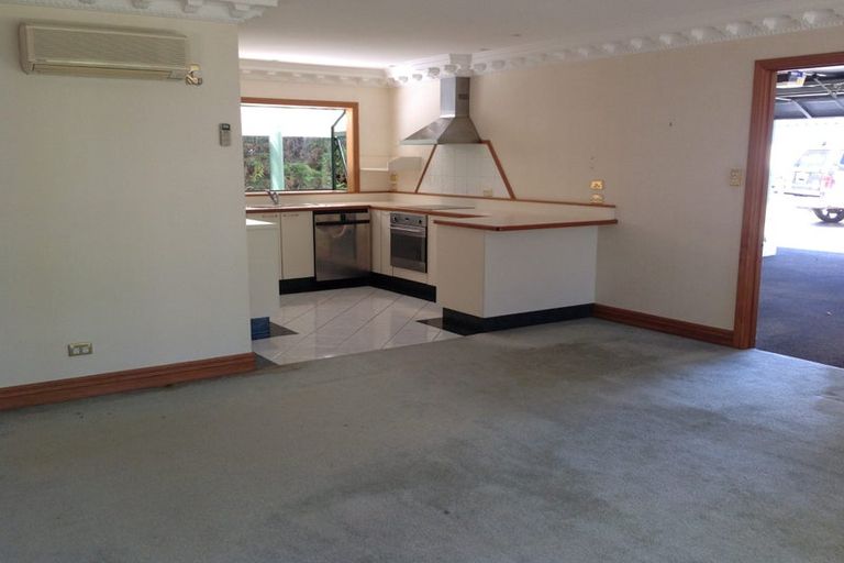 Photo of property in 7 Short Road, Riverhead, Kumeu, 0892