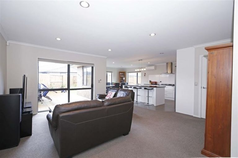 Photo of property in 10 Cole Thomas Place, Huntington, Hamilton, 3210