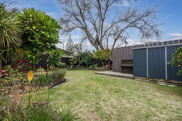 Photo of property in 11 Henry Street, Kensington, Whangarei, 0112