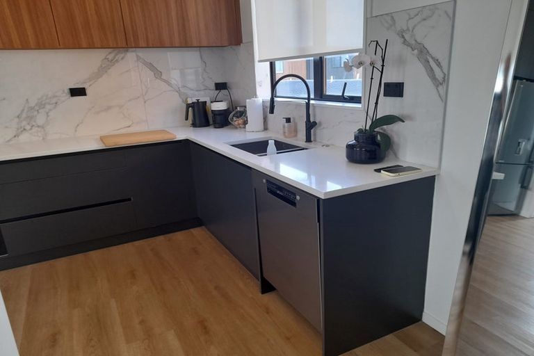 Photo of property in 1/6a William Roberts Road, Pakuranga, Auckland, 2010