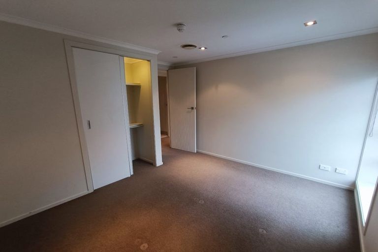 Photo of property in Bellagio Apartments, 6e/39 Taranaki Street, Te Aro, Wellington, 6011