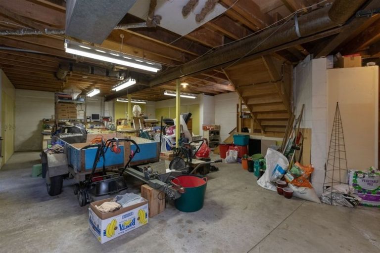 Photo of property in 27 Acacia Crescent, Glenview, Hamilton, 3206