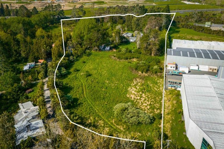 Photo of property in 107 Fred Taylor Drive, Whenuapai, Auckland, 0814