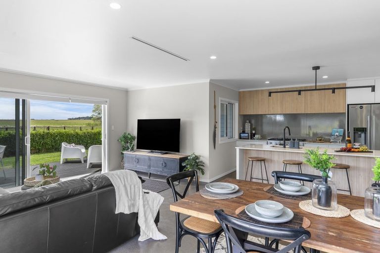 Photo of property in 31 Aratapu Street, Waitara, 4320