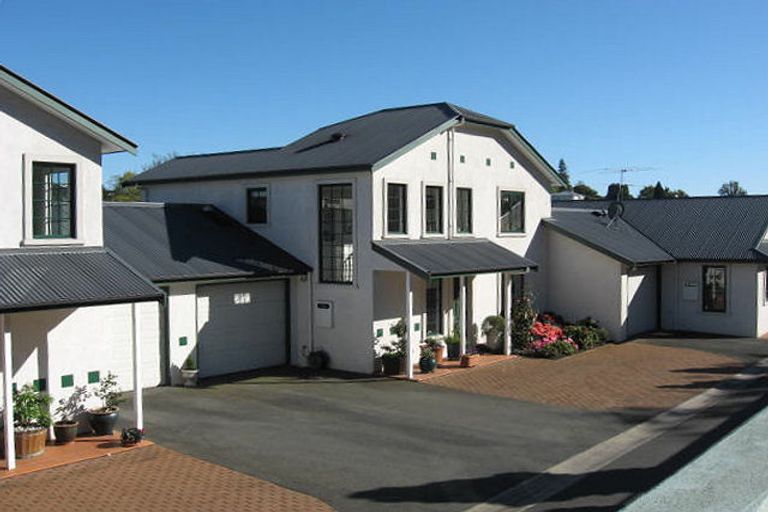 Photo of property in 5/90 Waimea Road, Nelson South, Nelson, 7010