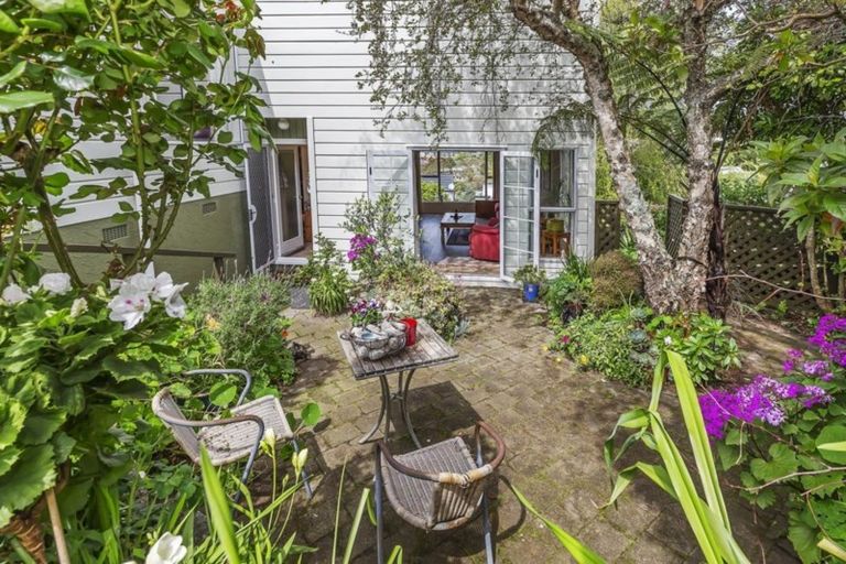 Photo of property in 27 Discovery Drive, Whitby, Porirua, 5024